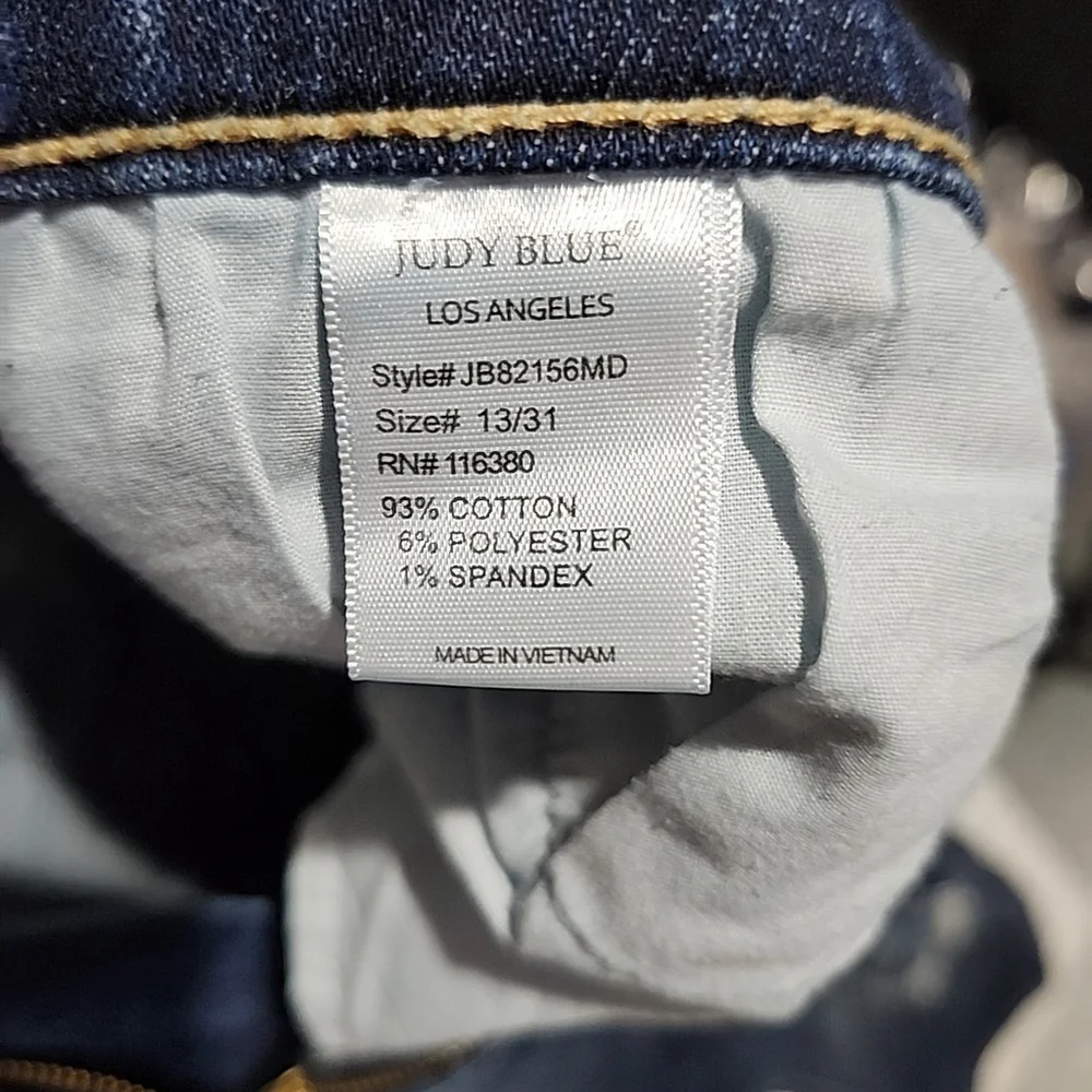 Judy Blue Women's Jeans Boyfriend Fit, Distressed, Mid-Rise, Denim Sz 13/31 B2
